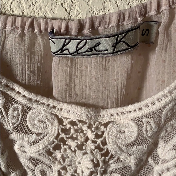 Cream see through Chloe K top - Picture 3 of 3